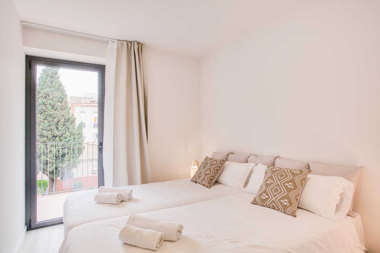 Flateli -Placa Catalunya 3-2 Girona Exteriör bild